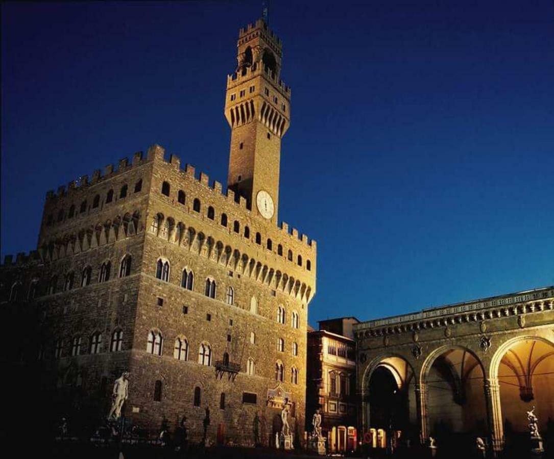 Luxury Apartment In City Center Firenze Esterno foto