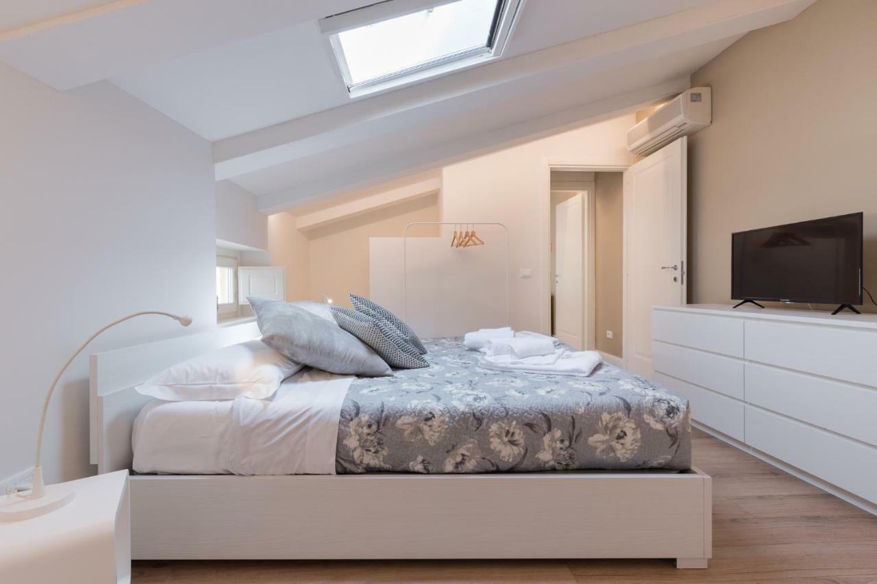 Luxury Apartment In City Center Firenze Esterno foto